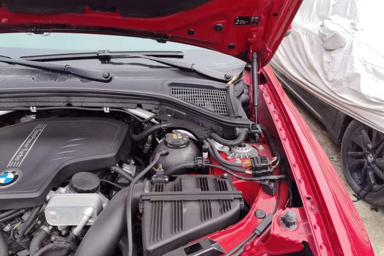 Used BMW X4 2014 xDrive20i X Design Package Engine Bay Left