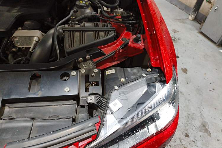 Used BMW X4 2014 xDrive20i X Design Package Engine Bay Left