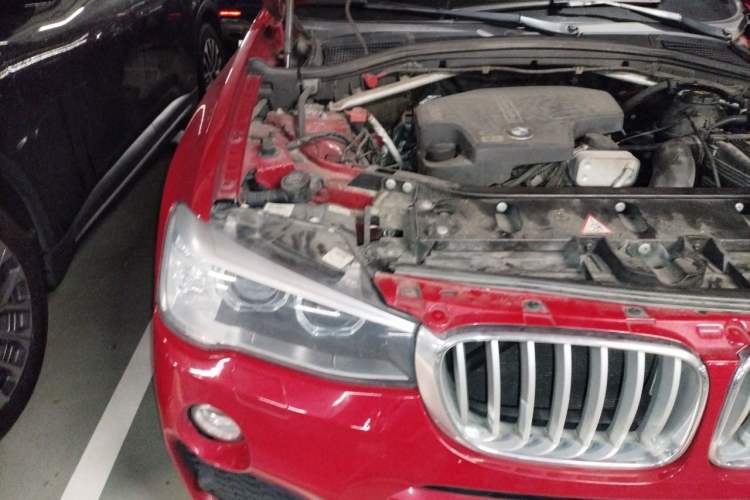 Used BMW X4 2014 xDrive28i M Sport Edition Engine Bay Right