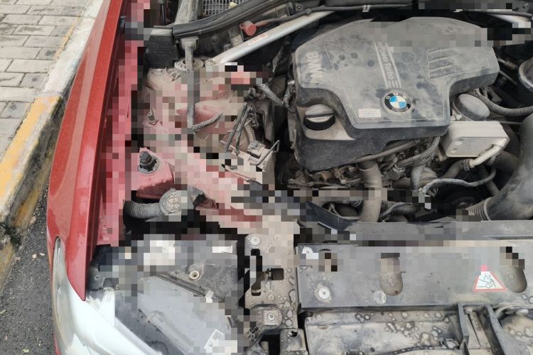 Used BMW X4 2014 xDrive20i X Design Package Engine Bay Right