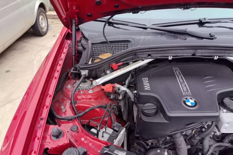 Used BMW X4 2014 xDrive20i X Design Package Engine Bay Right