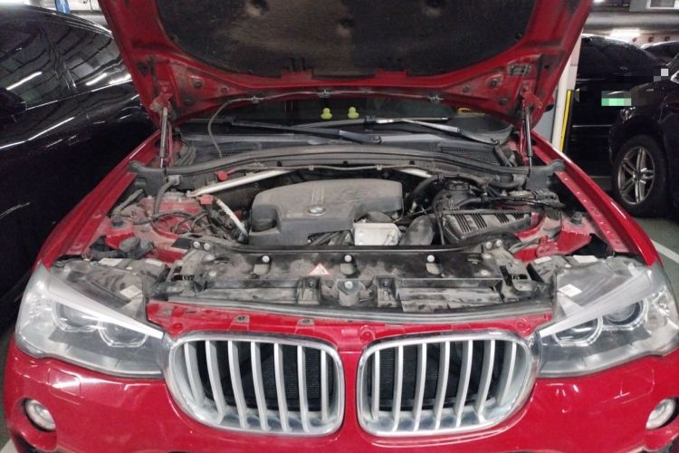 Used BMW X4 2014 xDrive28i M Sport Edition Engine Bay