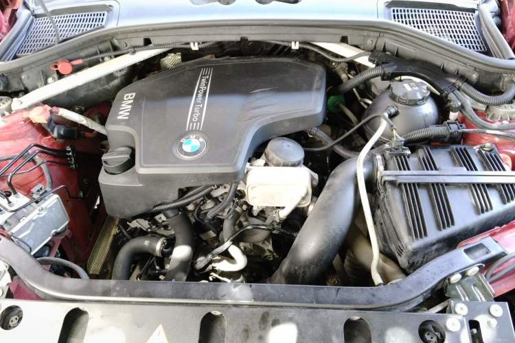Used BMW X4 2014 xDrive20i X Design Package Engine Bay