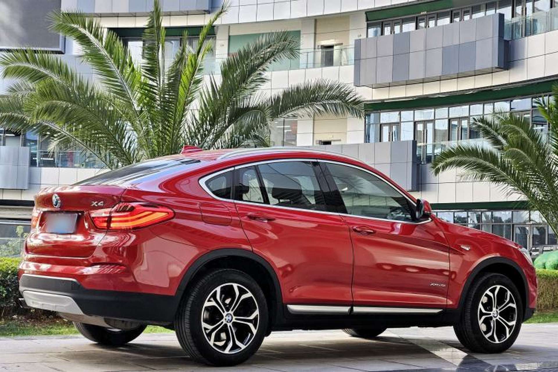 Used BMW X4 2014 xDrive20i X Design Package Exterior 4