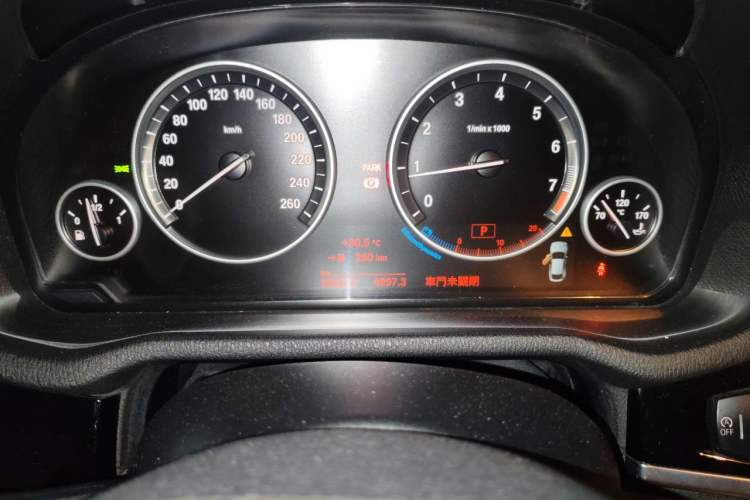 Used BMW X4 2014 xDrive28i M Sport Edition Instrument Cluster