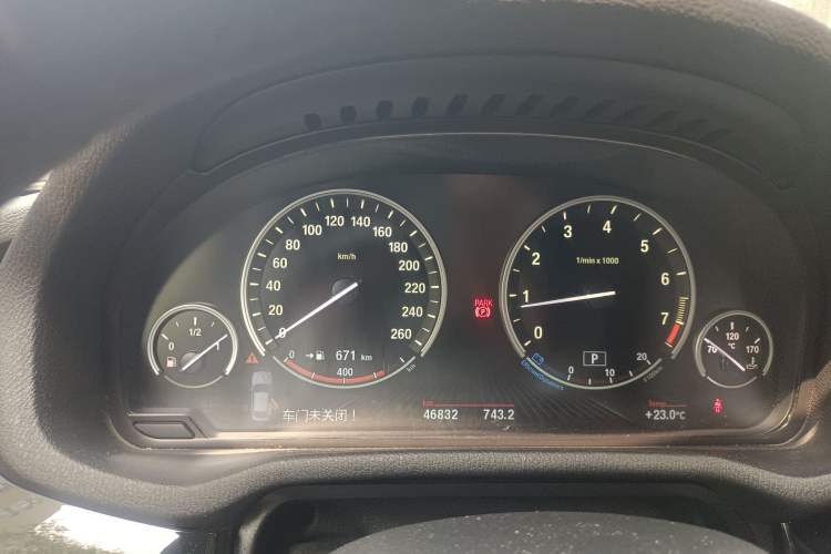 Used BMW X4 2014 xDrive35i M Sport model Instrument Cluster