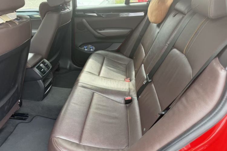 Used BMW X4 2014 xDrive20i X Design Package Interior 3
