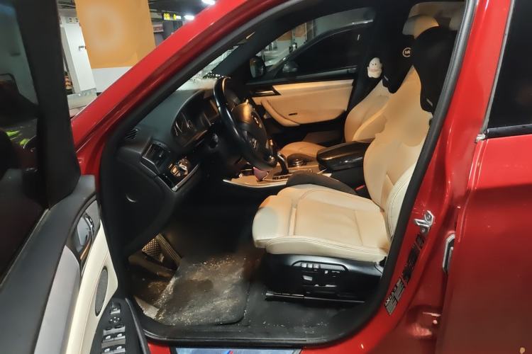Used BMW X4 2014 xDrive35i M Sport model Left Front Seat