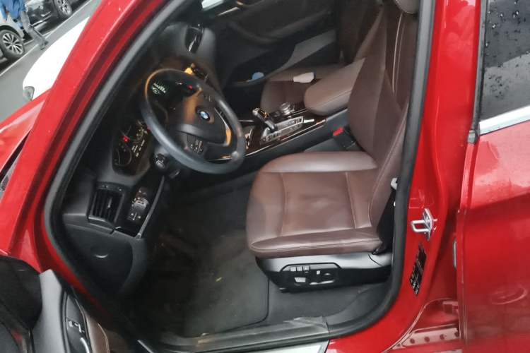 Used BMW X4 2014 xDrive20i X Design Package Left Front Seat