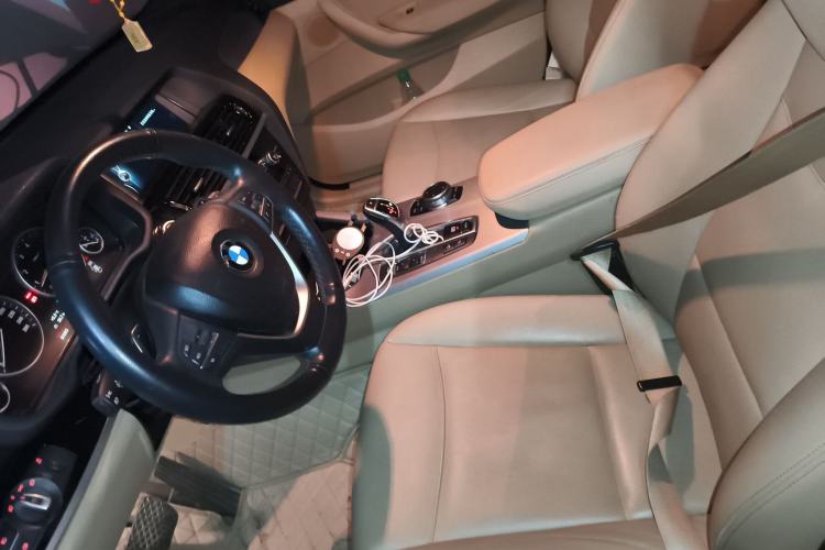 Used BMW X4 2014 xDrive28i Leading Model Left Front Seat