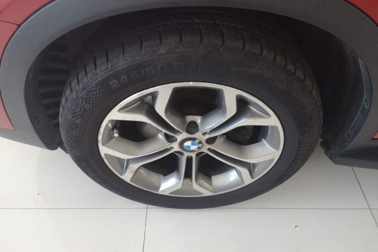 Used BMW X4 2014 xDrive20i X Design Package Left Front Wheel Hub