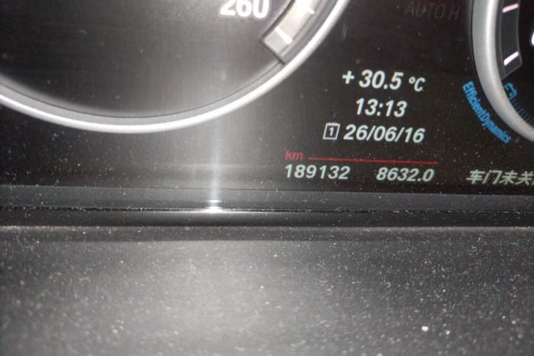 Used BMW X4 2014 xDrive28i M Sport Edition Odometer Close Up