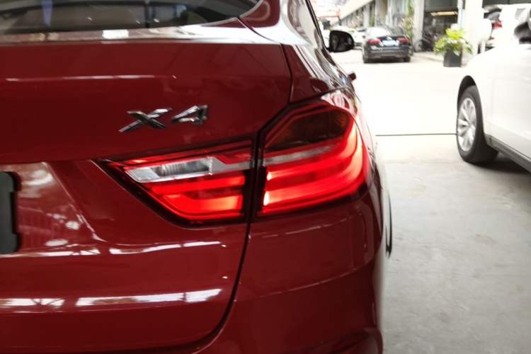 Used BMW X4 2014 xDrive28i Leading Model Right Rear Taillight