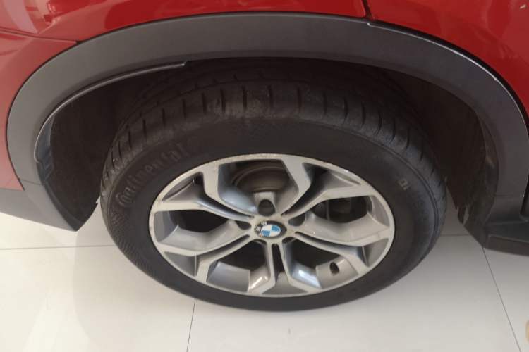 Used BMW X4 2014 xDrive20i X Design Package Right Rear Wheel Hub