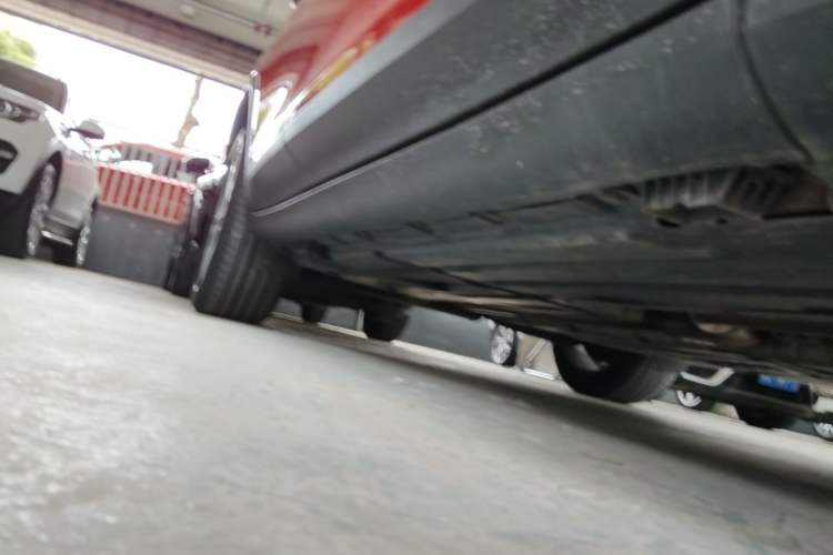 Used BMW X4 2014 xDrive28i Leading Model Right Side Sill