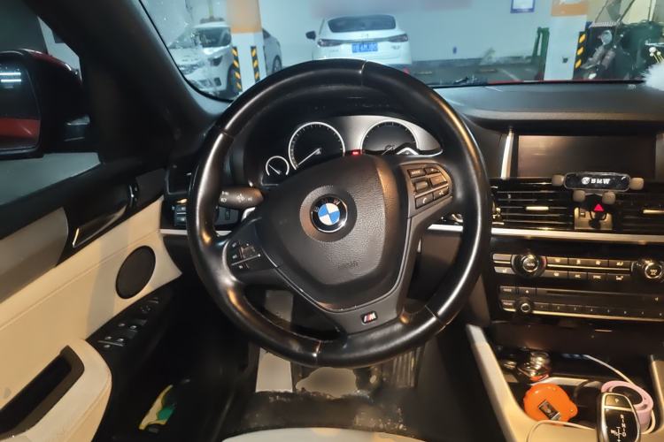 Used BMW X4 2014 xDrive35i M Sport model Steering Wheel