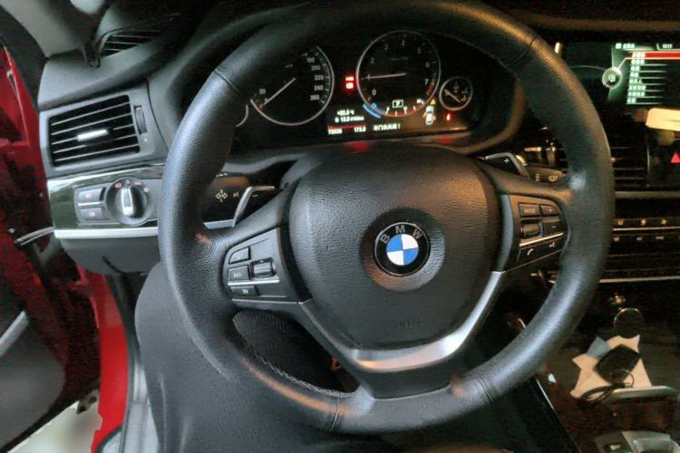 Used BMW X4 2014 xDrive20i X Design Package Steering Wheel