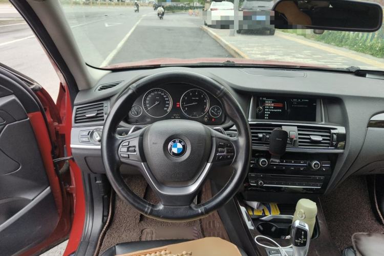 Used BMW X4 2014 xDrive20i X Design Package Steering Wheel