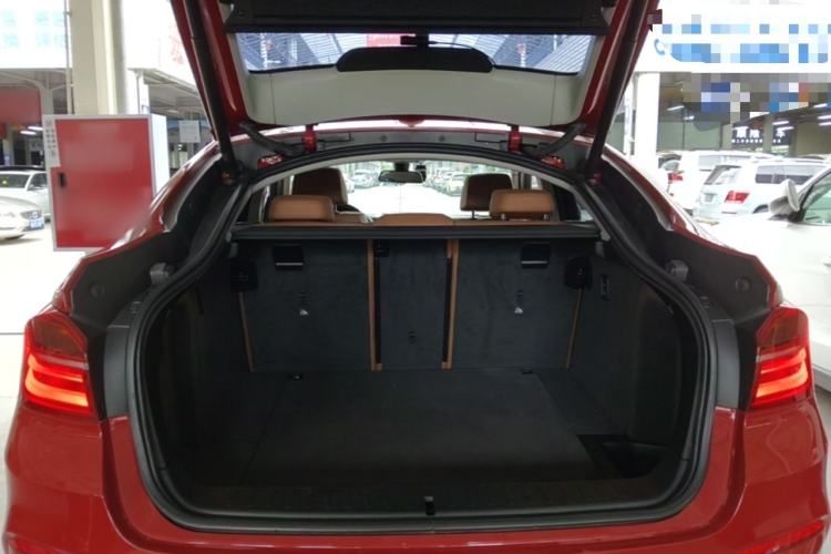 Used BMW X4 2014 xDrive28i Leading Model Trunk