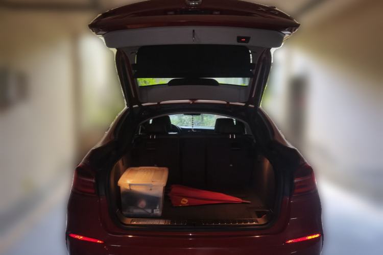 Used BMW X4 2014 xDrive20i X Design Package Trunk