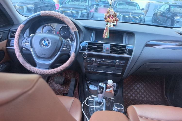 Used BMW X4 2014 xDrive20i X Design Package Center Console