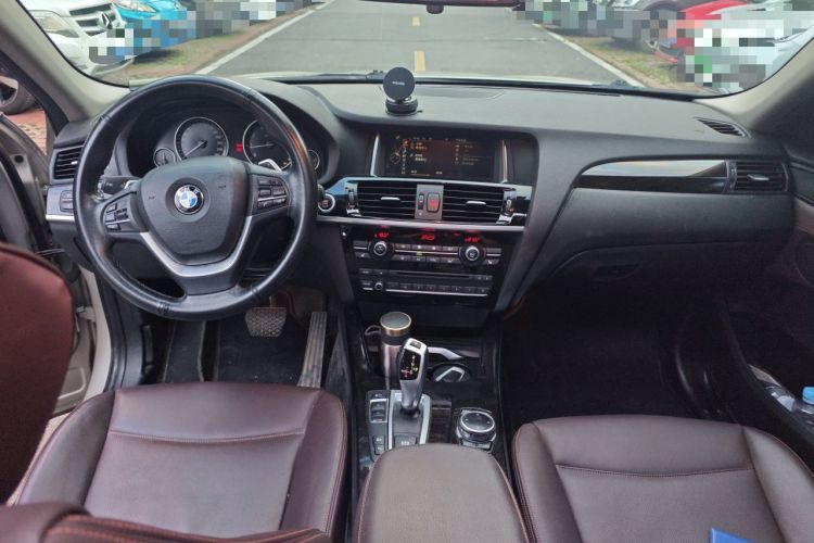 Used BMW X4 2014 xDrive20i X Design Package Center Console