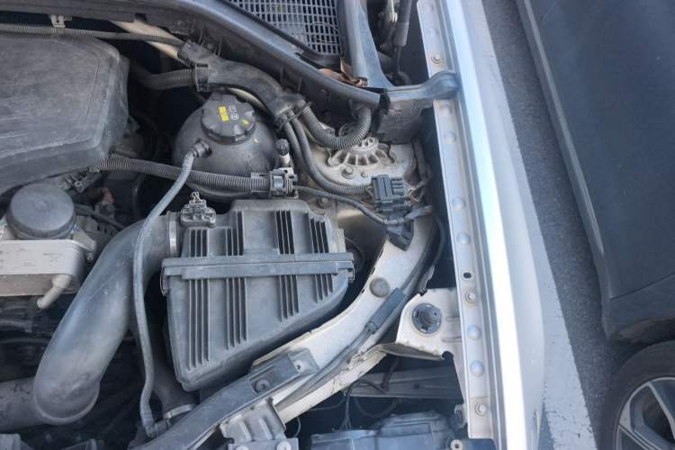 Used BMW X4 2014 xDrive20i X Design Package Engine Bay Left