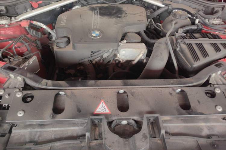 Used BMW X4 2014 xDrive20i X Design Package Engine Bay