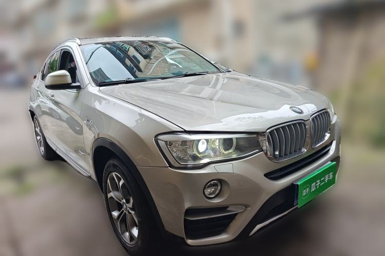 Used BMW X4 2014 xDrive20i X Design Package Front Right 45 Deg