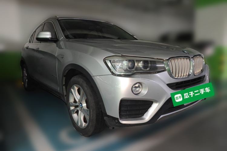 Used BMW X4 2014 xDrive28i Leading Model Front Right 45 Deg