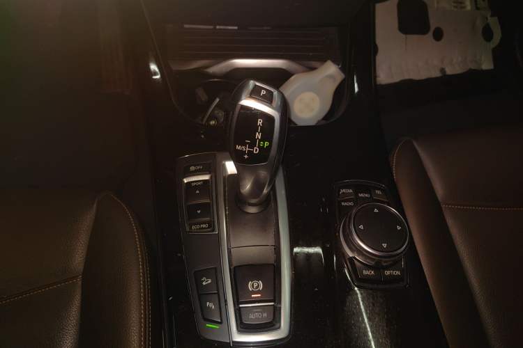 Used BMW X4 2014 xDrive20i X Design Package Gear Lever