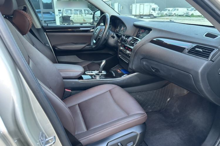 Used BMW X4 2014 xDrive20i X Design Package Interior 1