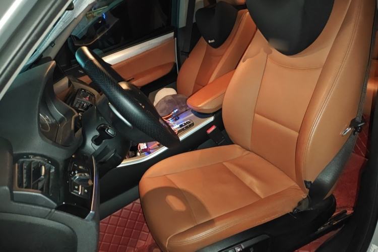 Used BMW X4 2014 xDrive28i Leading Model Left Front Seat