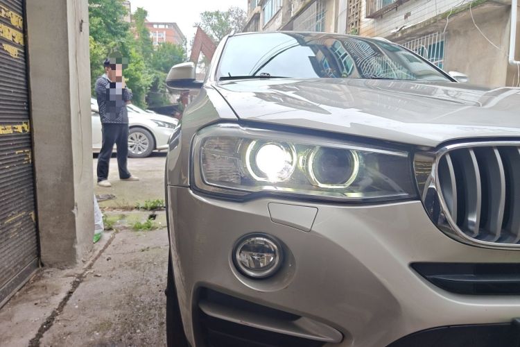 Used BMW X4 2014 xDrive20i X Design Package Right Front Headlight
