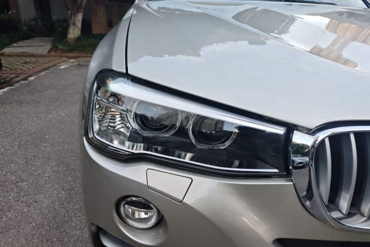 Used BMW X4 2014 xDrive20i X Design Package Right Front Headlight
