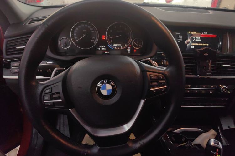 Used BMW X4 2014 xDrive20i X Design Package Steering Wheel