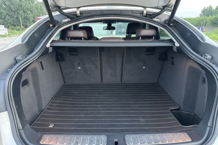 Used BMW X4 2014 xDrive20i X Design Package Trunk