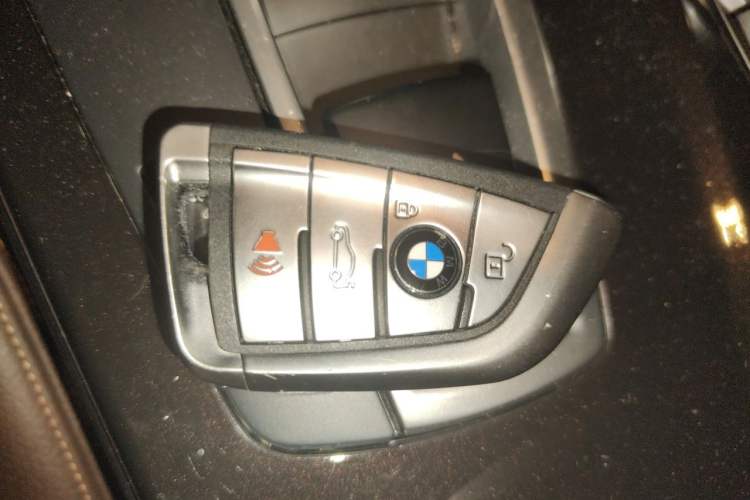 Used BMW X4 2014 xDrive28i Leading Model Vehicle Key