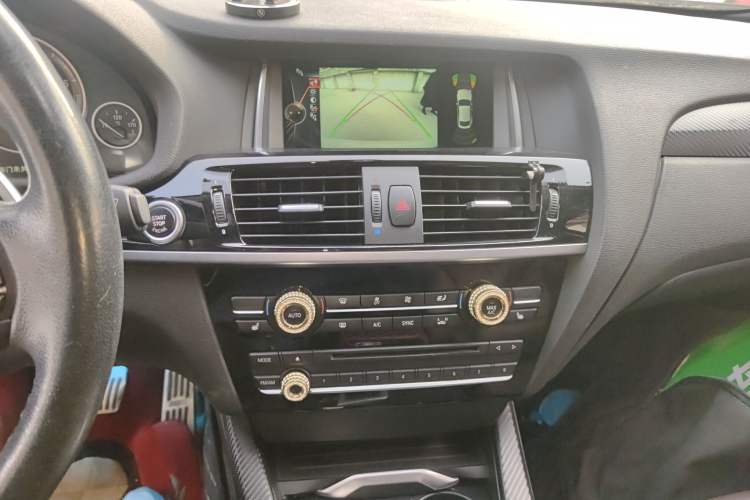 Used BMW X4 2014 xDrive20i X Design Package Audio And AC Panel