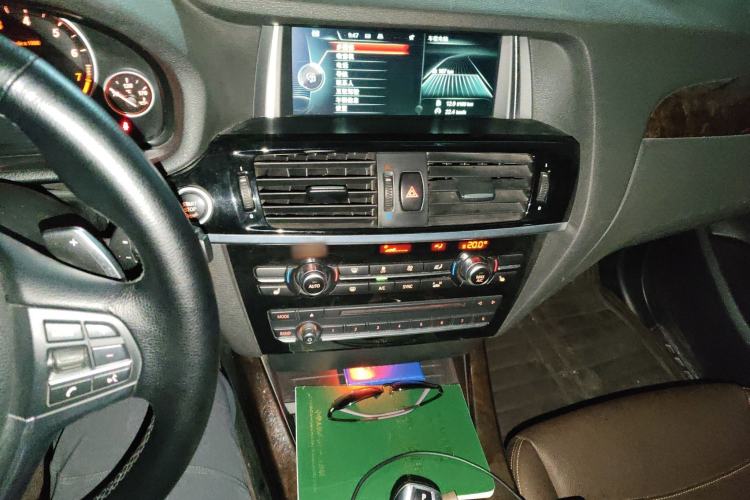Used BMW X4 2014 xDrive20i X Design Package Audio And AC Panel