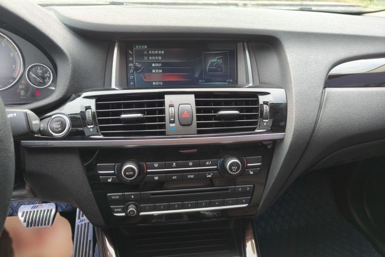 Used BMW X4 2014 xDrive20i X Design Package Audio And AC Panel