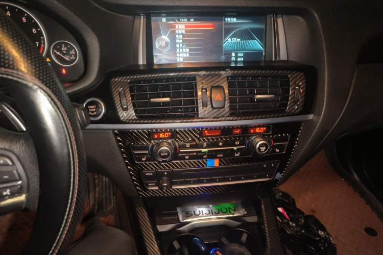 Used BMW X4 2014 xDrive20i X Design Package Audio And AC Panel