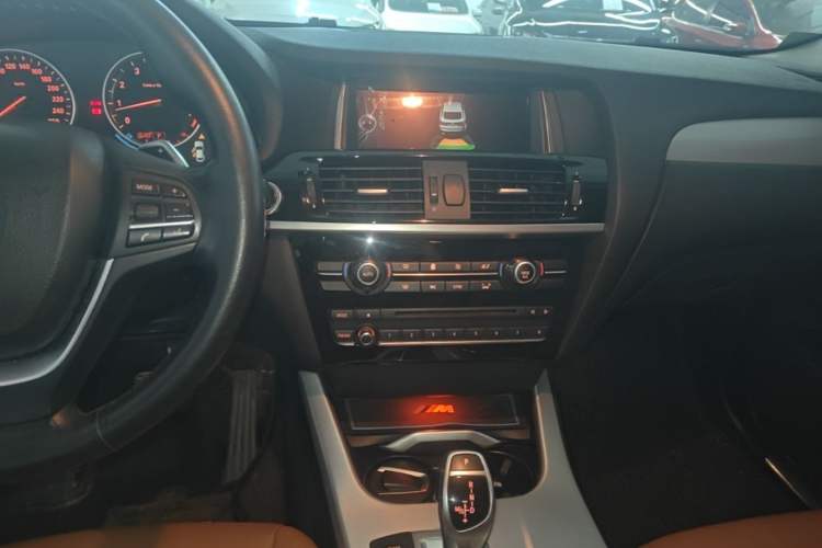Used BMW X4 2014 xDrive28i Leading Model Audio And AC Panel