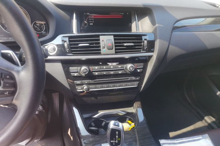 Used BMW X4 2014 xDrive20i X Design Package Audio And AC Panel