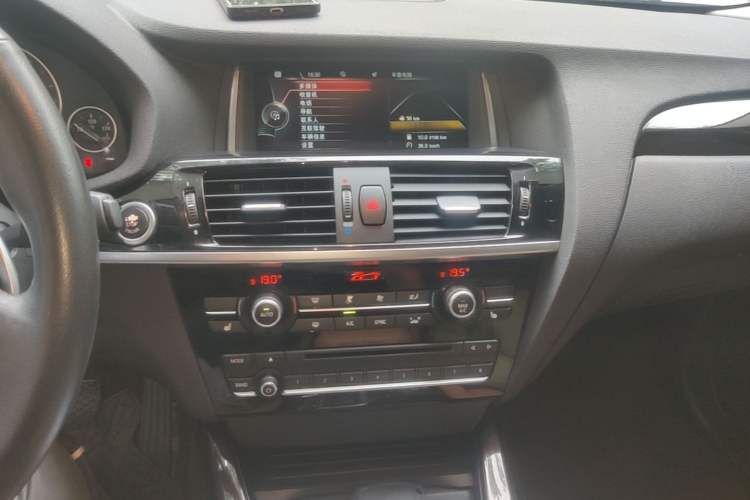 Used BMW X4 2014 xDrive20i X Design Package Audio And AC Panel
