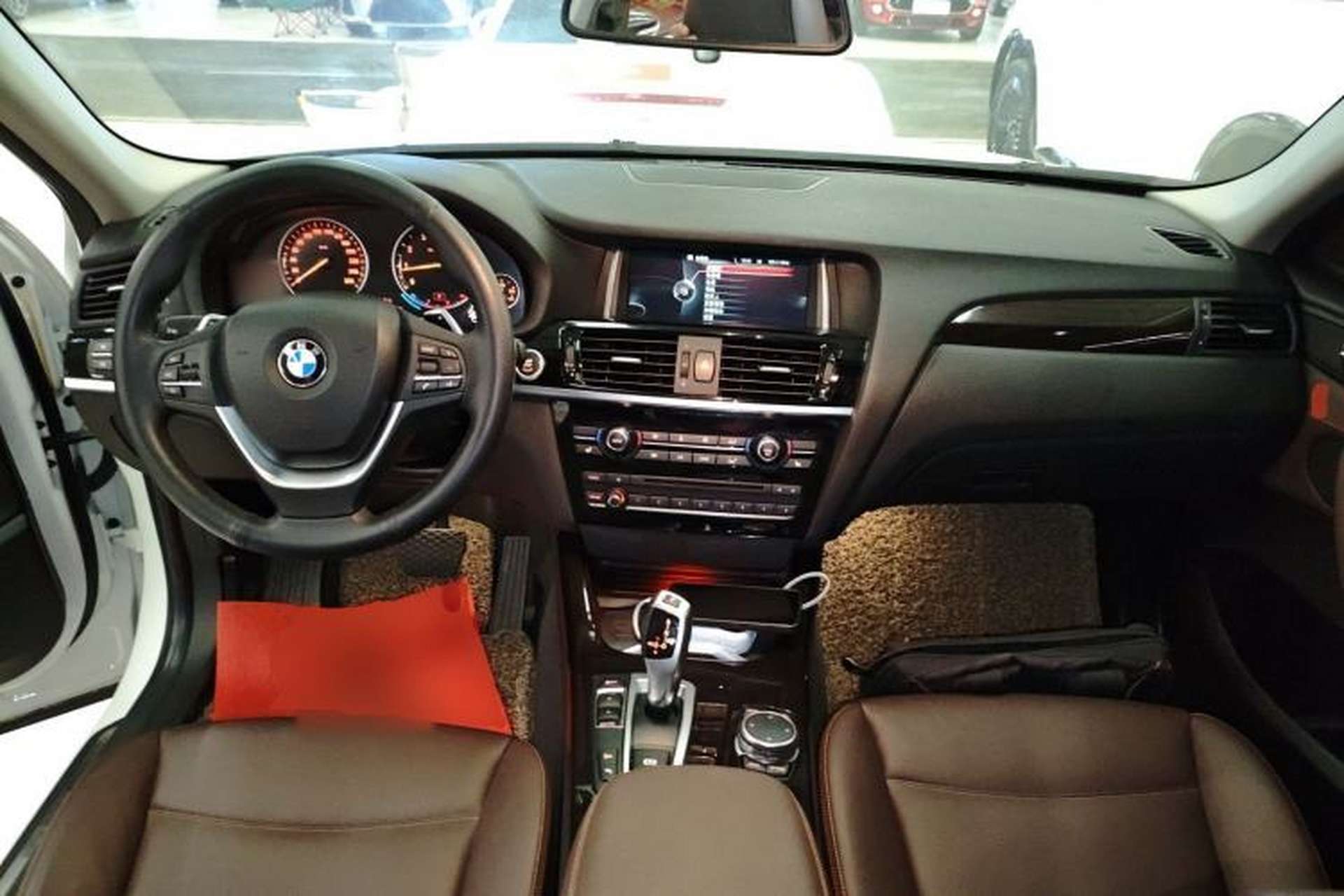 Used BMW X4 2014 xDrive20i X Design Package Center Console
