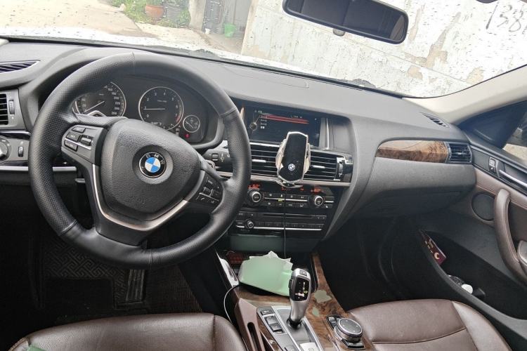 Used BMW X4 2014 xDrive20i X Design Package Center Console