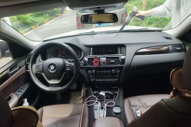 Used BMW X4 2014 xDrive20i X Design Package Center Console
