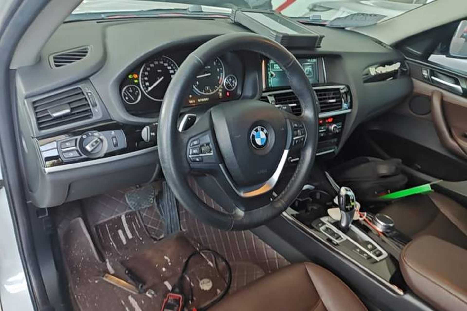 Used BMW X4 2014 xDrive20i X Design Package Center Console