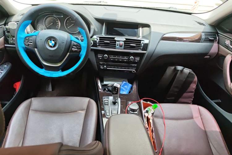 Used BMW X4 2014 xDrive20i X Design Package Center Console